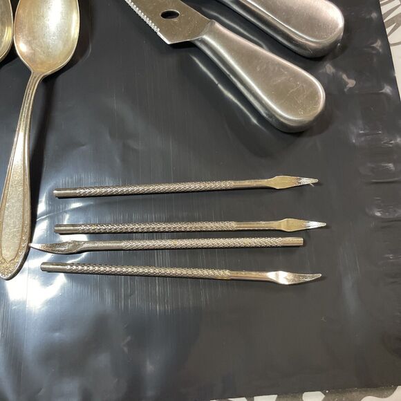 flatware mixed lot 13 Pc  Vintage And Modern - Picture 4 of 6